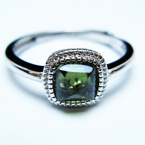 モルダバイト 指輪 (13号) [t526-1370]