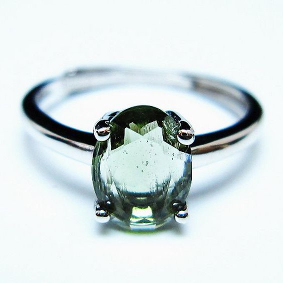 モルダバイト 指輪 (14号) [t526-1449]