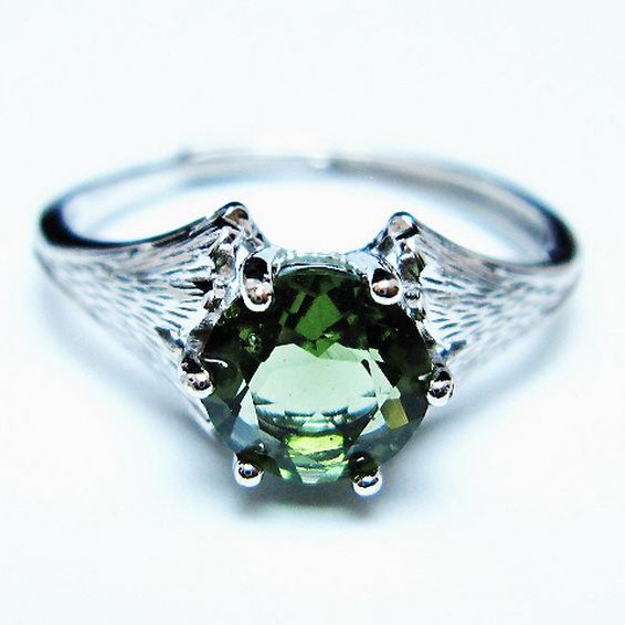 モルダバイト 指輪 (16号) [t526-1470]