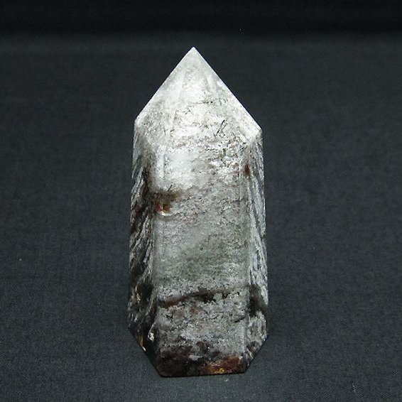 ガーデンクォーツ（庭園水晶）ファントム 六角柱[T577-4350]