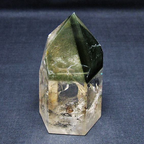 ガーデン水晶 六角柱[T577-4717]