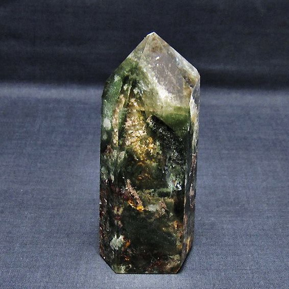 ガーデン水晶 六角柱[T577-4721]