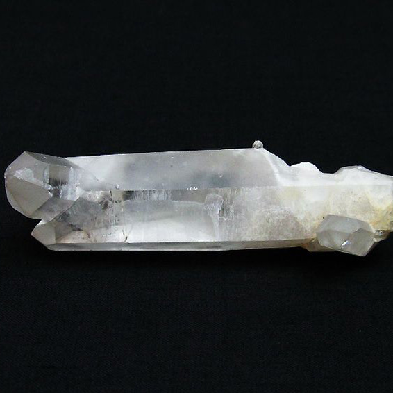 ヒマラヤ水晶 六角柱[T579-3631]