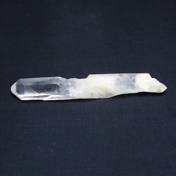 ヒマラヤ水晶 六角柱 [t579-3990]