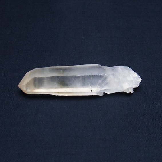 ヒマラヤ水晶 六角柱[T579-4023]