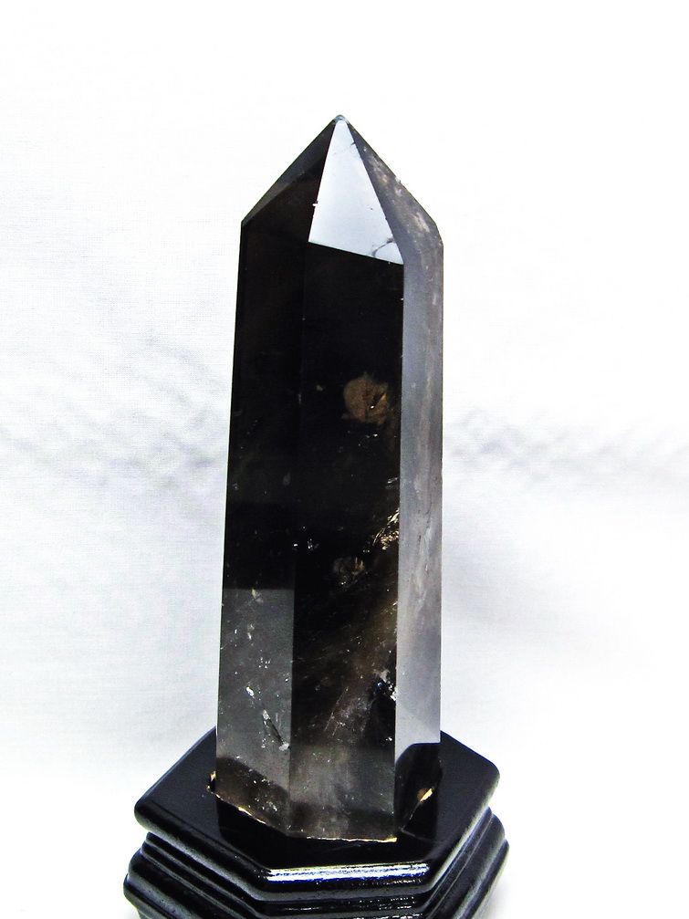 1.3Kg ライトニング水晶 六角柱 [t581-5717]