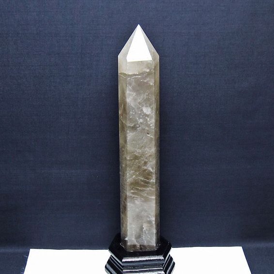 1.1Kg ライトニング水晶 六角柱[T581-6023]