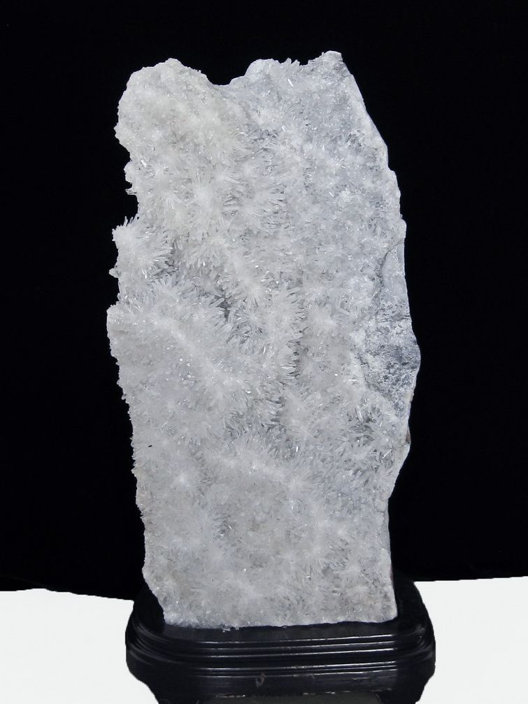 完全予約品:★ご予約品 ご注文から3ヵ月後の発送予定ty101.4Kg ヒマラヤ水晶クラスター 同梱不可 (特大品) [t59-975]