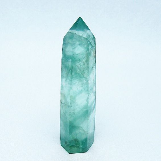 フローライト 六角柱 [t594-3544]