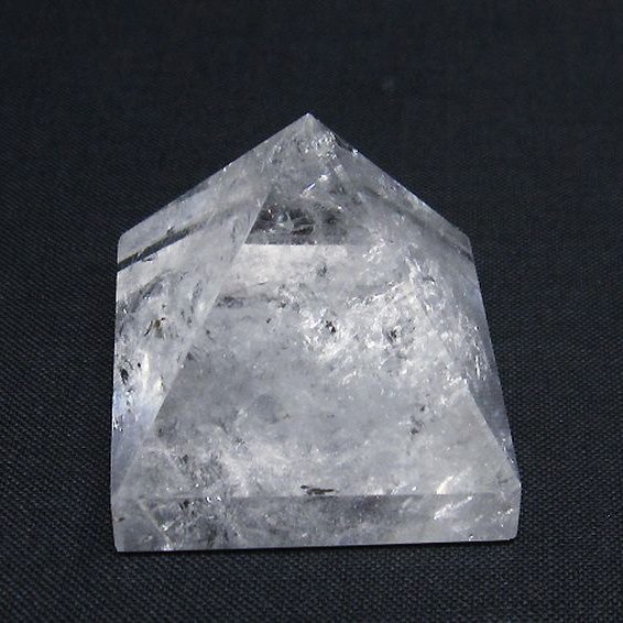 ヒマラヤ水晶ピラミッド[T600-2299]