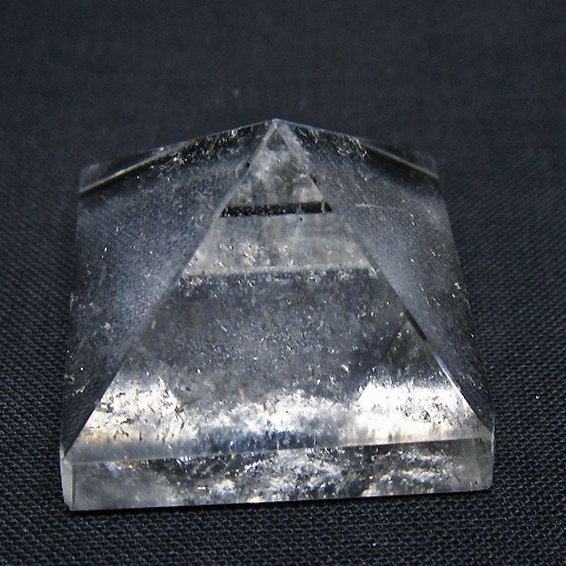 ヒマラヤ水晶ピラミッド[T600-2541]