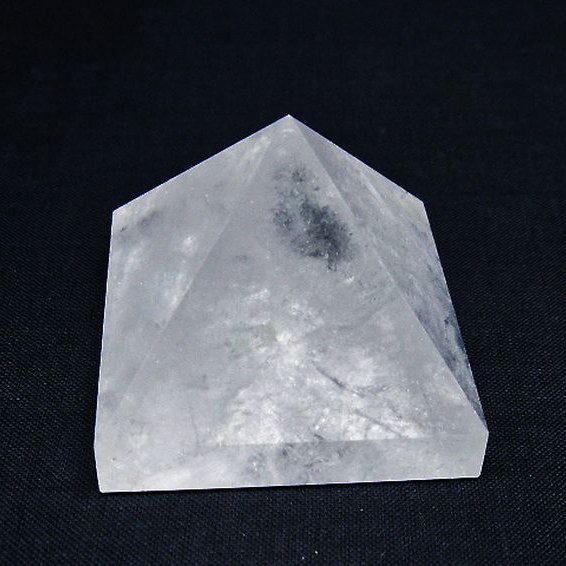 ヒマラヤ水晶ピラミッド[T600-2585]