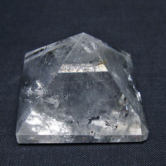 ヒマラヤ水晶ピラミッド[T600-2651]