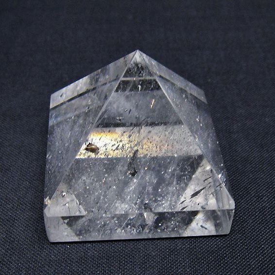 ヒマラヤ水晶ピラミッド[T600-2669]