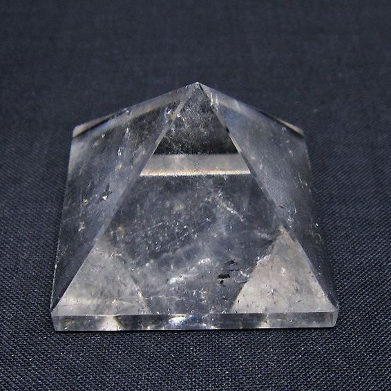 ヒマラヤ水晶ピラミッド[T600-2674]