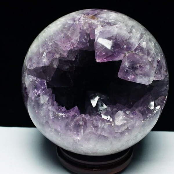 7.9Kg アメジスト笑口 丸玉 205mm [T602-1730]