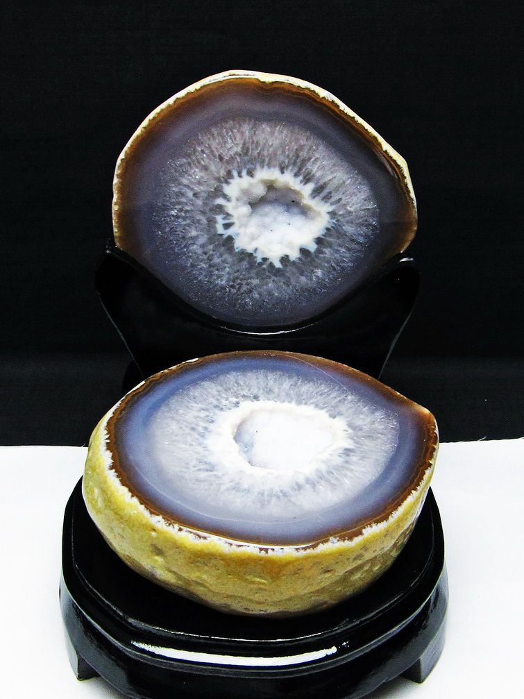 1.8Kg ペア水晶トレジャーメノウ[T604-7254]