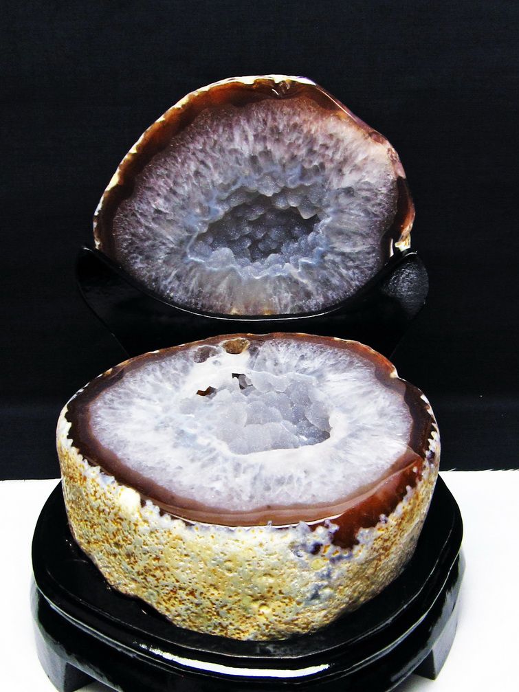 3.4Kg ペア水晶トレジャーメノウ[T604-7261]