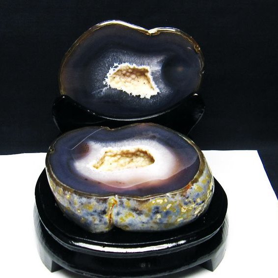 2Kg ペア水晶トレジャーメノウ[T604-7386]