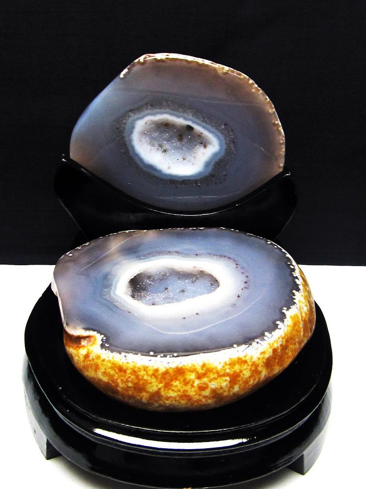 1.8Kg ペア水晶トレジャーメノウ[T604-7493]