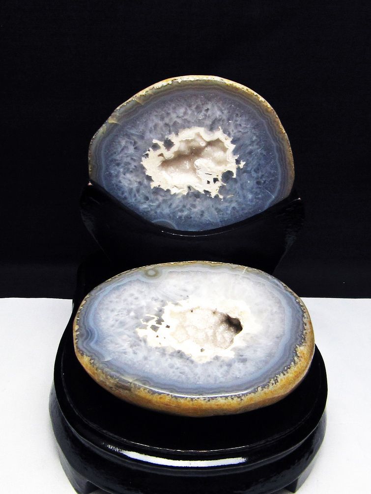 1.2Kg ペア水晶トレジャーメノウ[T604-7515]