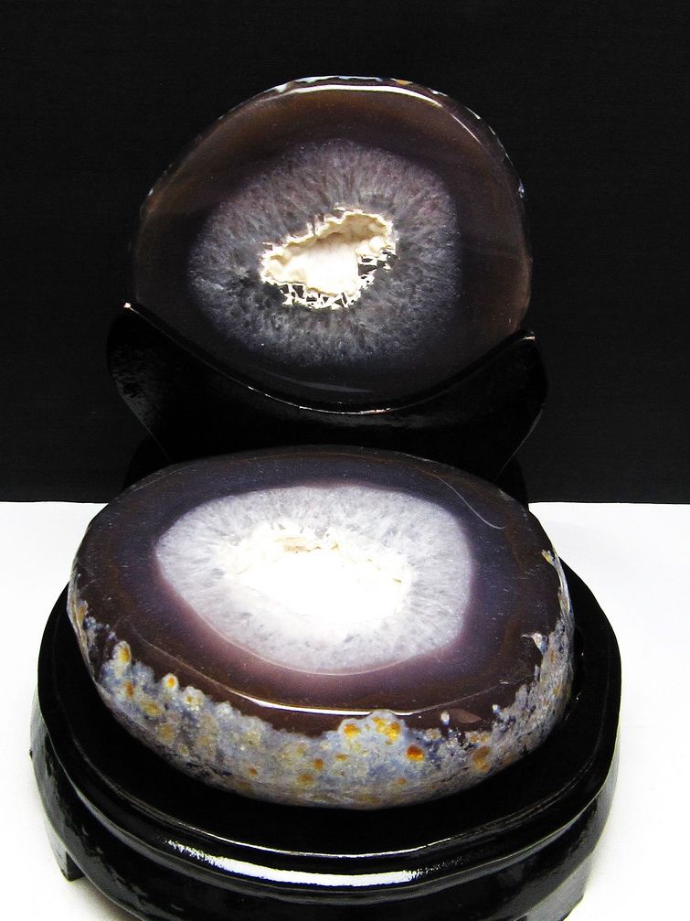 1.9Kg ペア水晶トレジャーメノウ[T604-7533]