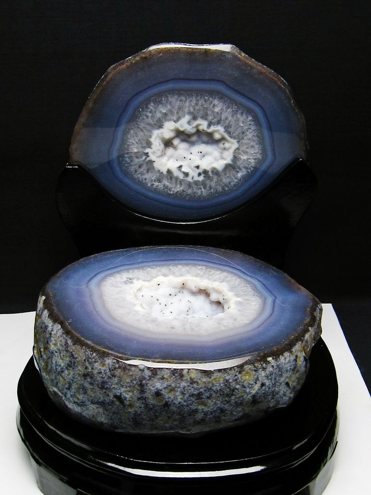 4.6Kg ペア水晶トレジャーメノウ[T604-7666]