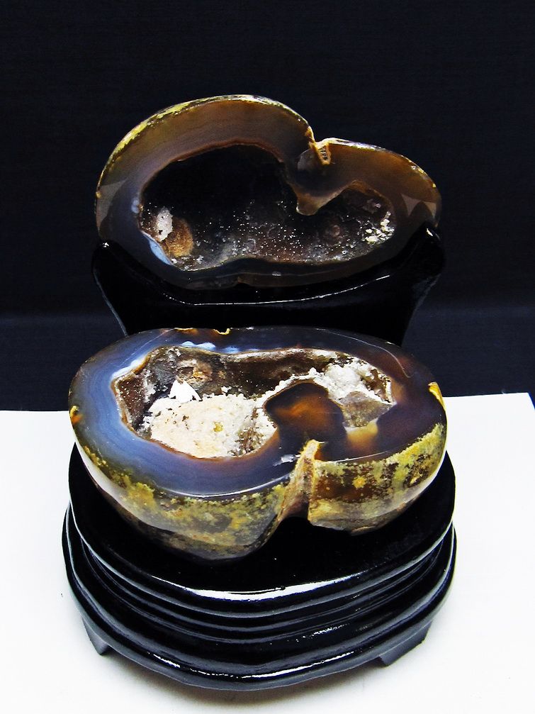 ペア水晶トレジャーメノウ[T604-7702]