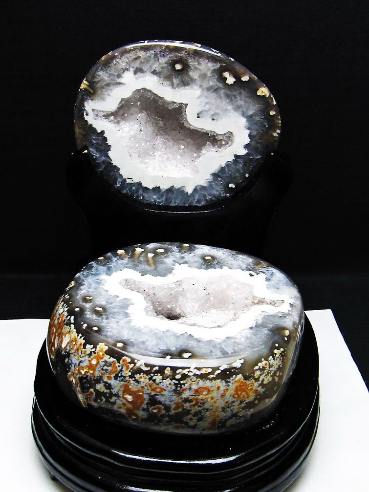 2.8Kg ペア水晶トレジャーメノウ [t604-7740]