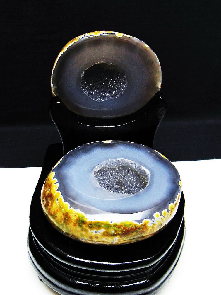 ペア水晶トレジャーメノウ[T604-7749]