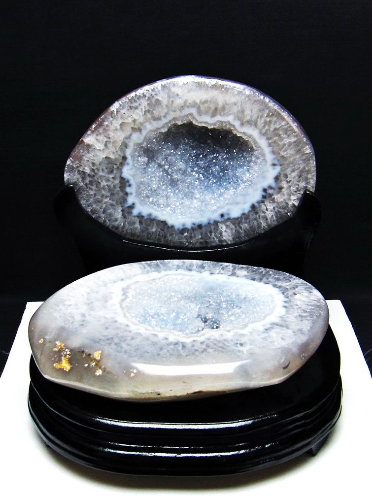 3.5Kg ペア水晶トレジャーメノウ [t604-7885]