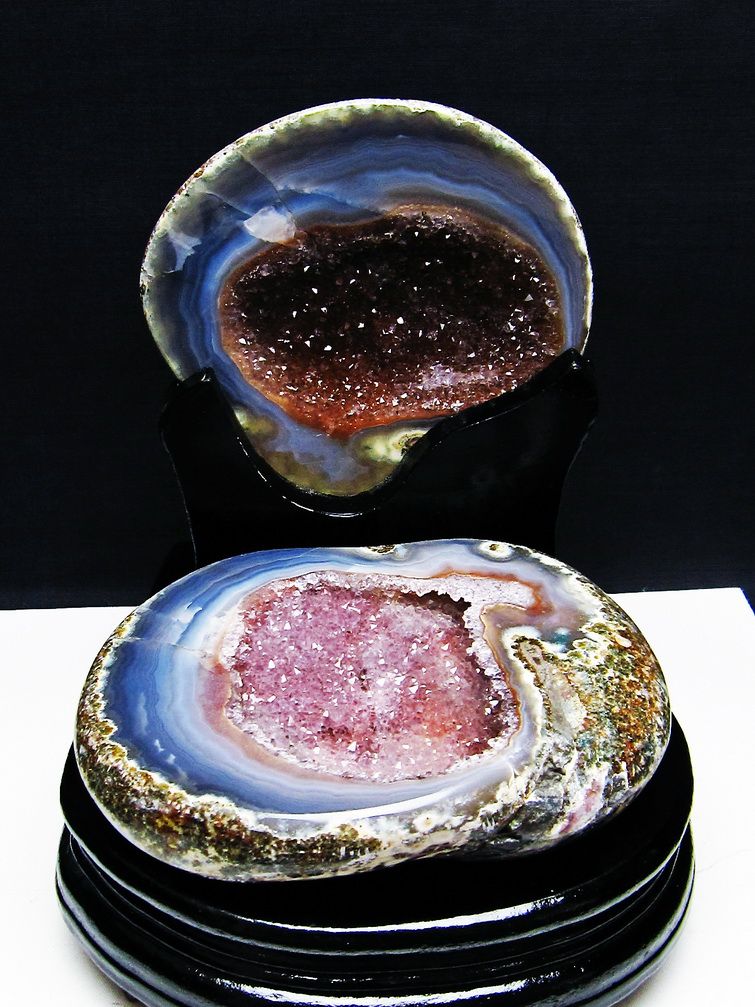 1.2Kg ペア水晶トレジャーメノウ [t604-7944]