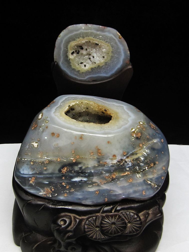 1.5Kg ペア水晶トレジャーメノウ[T605-2504]