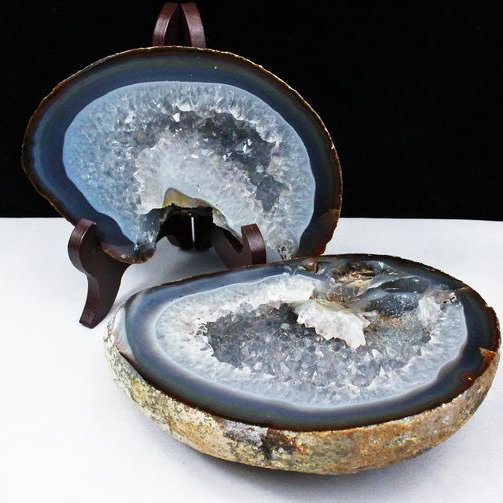 2.6Kg ペア水晶トレジャーメノウ[T605-3530]