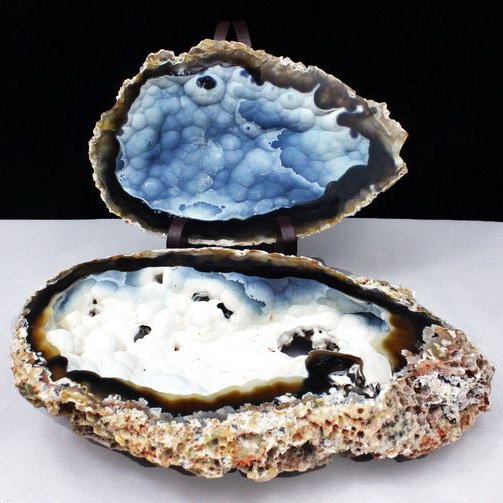 1.3Kg ペア水晶トレジャーメノウ[T605-3616]