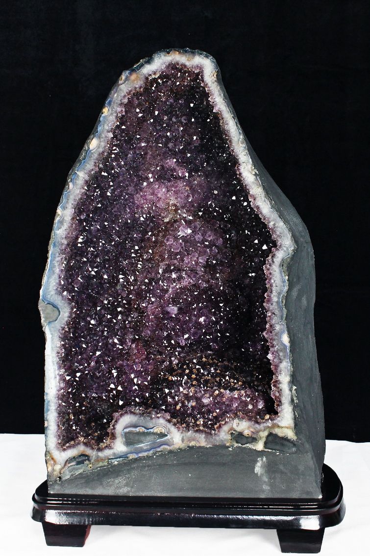 43.7Kg ブラジル産  アメジストドーム 同梱不可[T611-8770]