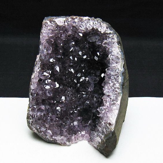 ウルグアイ産 アメジストクラスター [t614-9630]