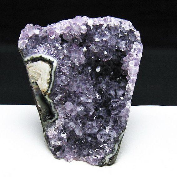 ウルグアイ産 フラワーアメジストクラスター [t614-9673]
