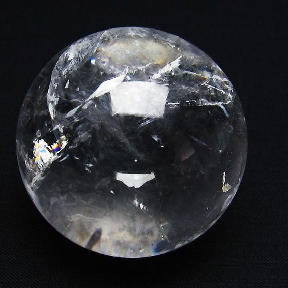 虹入り ヒマラヤ水晶 丸玉 46mm [T62-14339]