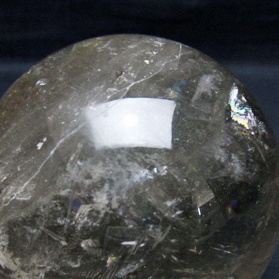 虹入り ヒマラヤ水晶 丸玉 83mm [t62-16262]