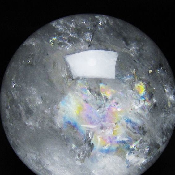 2.4Kg 虹入り ヒマラヤ水晶 丸玉 125mm [t62-16338]