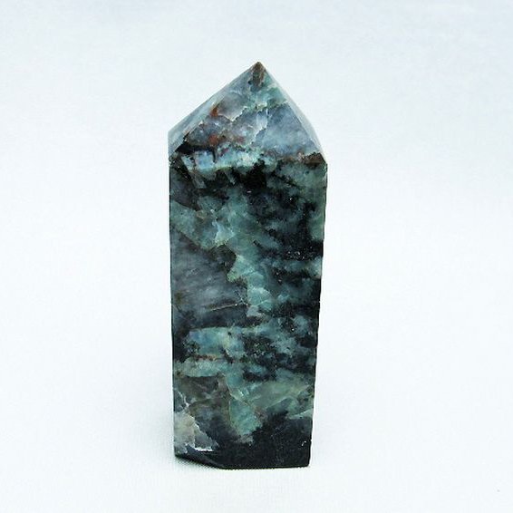 エメラルド 四角柱 ポリッシュポイント [t624-2611]