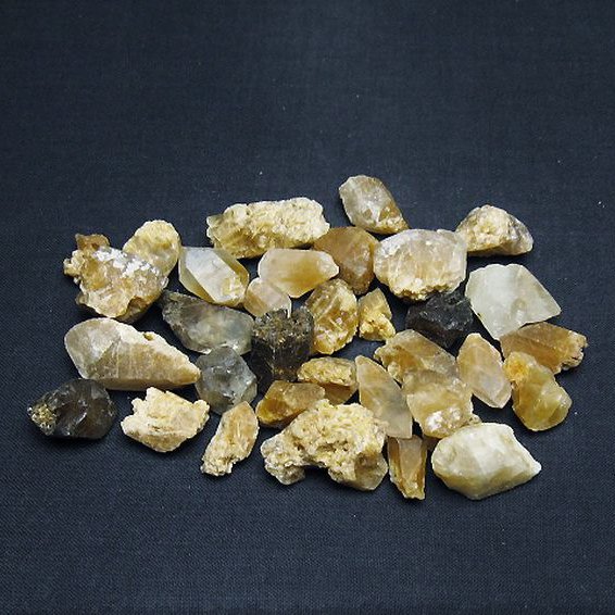 ルチル入り 水晶 原石[T626-1540]
