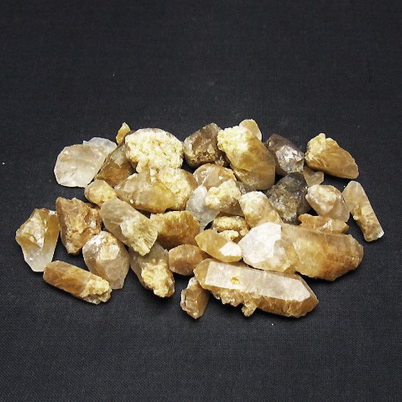 ルチル入り 水晶 原石 [t626-1646]