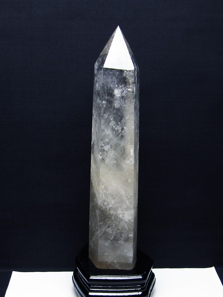 1.8Kg 虹入り ヒマラヤ水晶 六角柱[T627-6623]