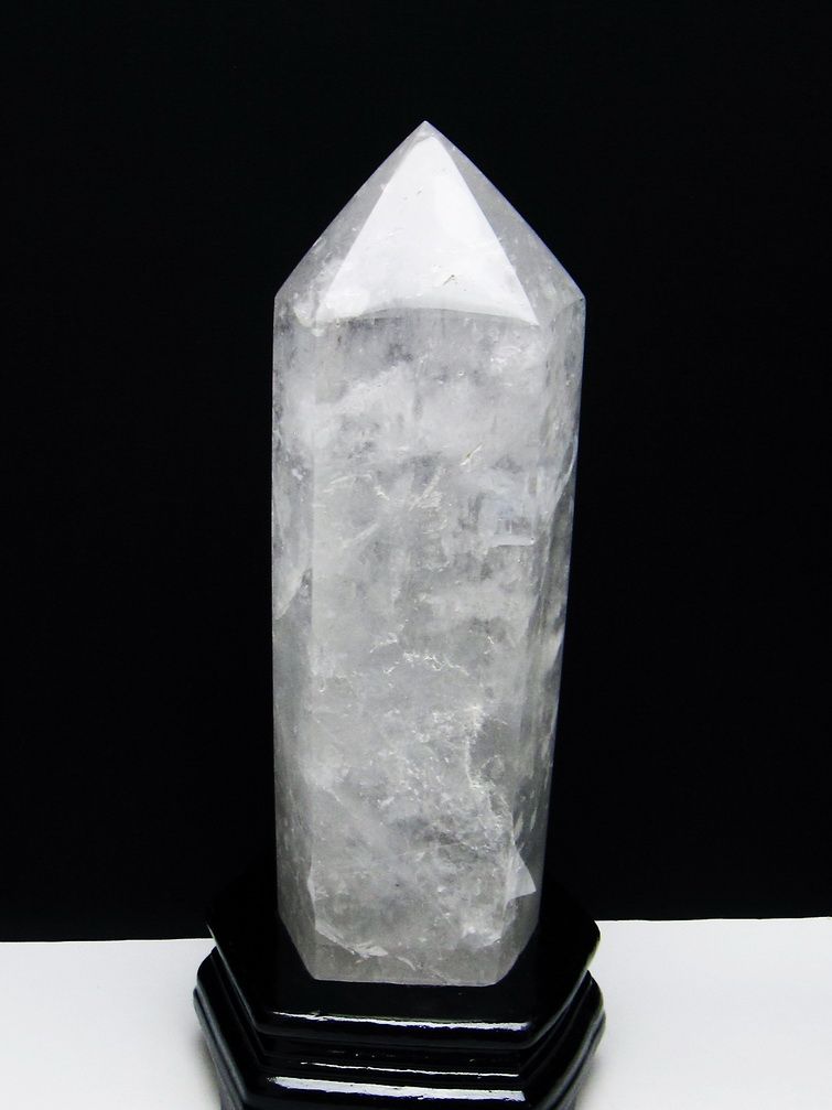 2.3Kg 虹入り ヒマラヤ水晶 六角柱 [t627-7062]