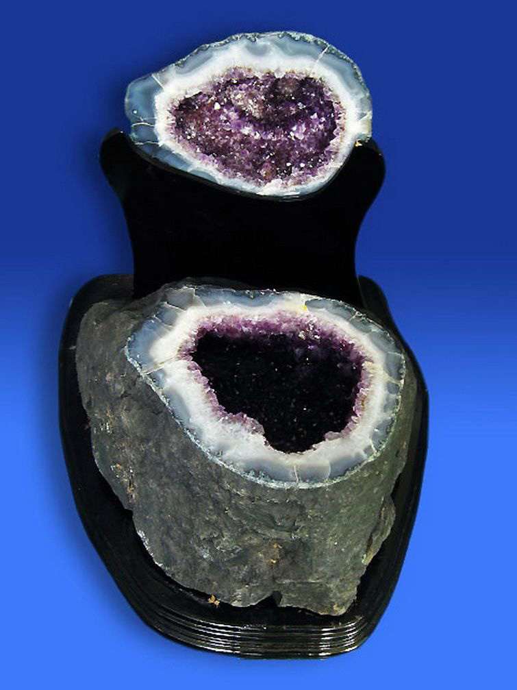 68Kg ペア水晶トレジャーアメジスト同梱不可[T631-22]