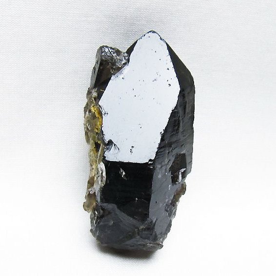 ブラジル産 モリオン 純天然 黒水晶 原石[T633-2021]