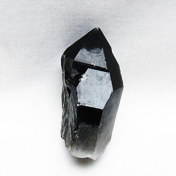 ブラジル産 モリオン 純天然 黒水晶 原石[T633-2405]