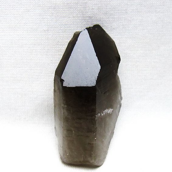 ブラジル産 モリオン 純天然 黒水晶 原石 [t633-2689]